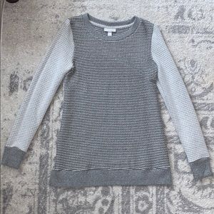 Liz Lange grey maternity sweater